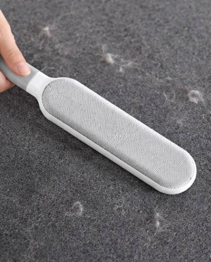 Brosse Anti-Poils Pawvia™ | Élimine Facilement les Poils d'Animaux